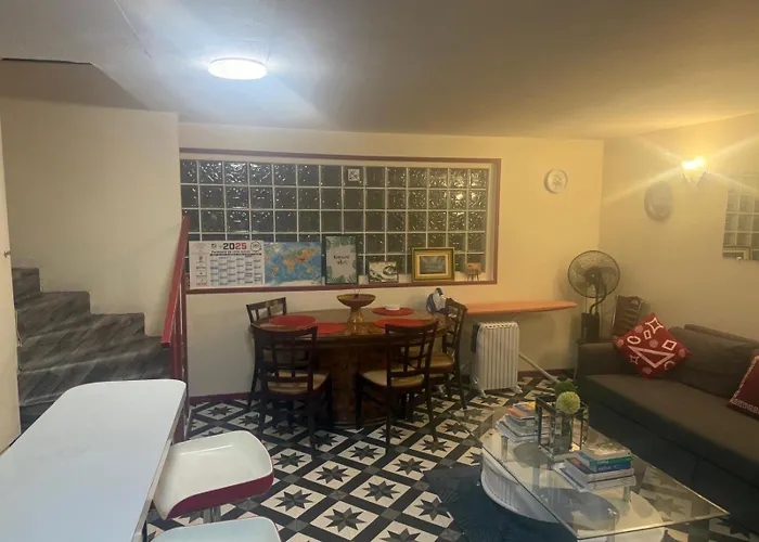 Beau Souplex A Gare Du Nord